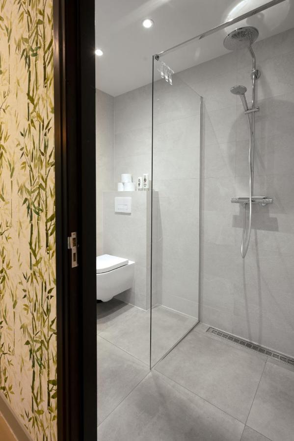 Rheezerveen Zen-Bungalow No 1 Met Sauna En Hottub מראה חיצוני תמונה